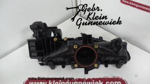 Gebrauchte Ansaugbrugge Renault Master Preis € 85,00 Margenregelung angeboten von Gebr.Klein Gunnewiek Ho.BV