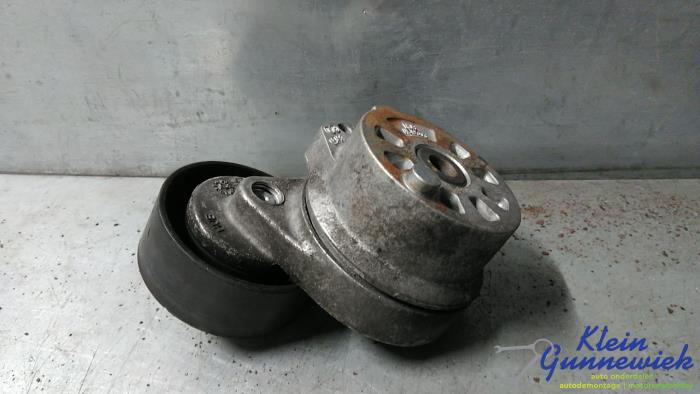Usados Rodillo tensor correa múltiple Opel Corsa Precio € 35,00 Norma de margen ofrecido por Klein Gunnewiek Autodemontage & Motorentechniek