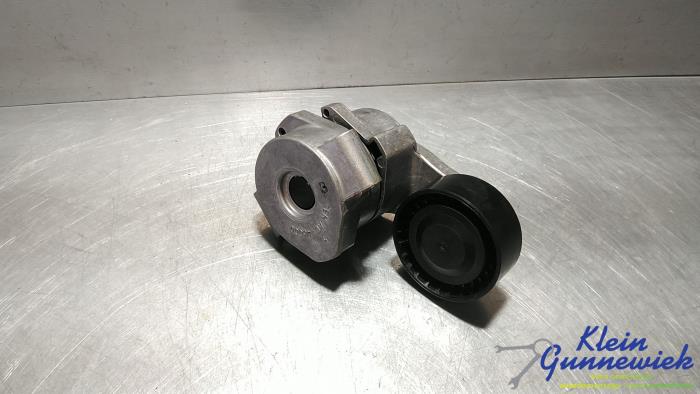 Usados Rodillo tensor correa múltiple Ford Transit Precio € 32,00 Norma de margen ofrecido por Klein Gunnewiek Autodemontage & Motorentechniek