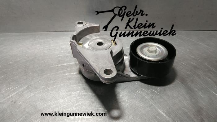 Drive belt tensioner from a Opel Vectra 2009