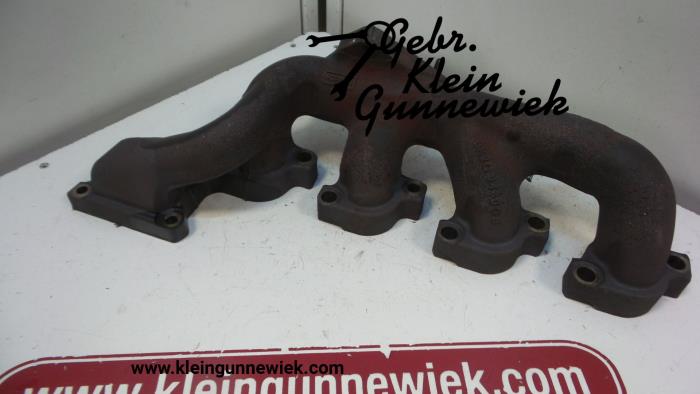 Exhaust manifold from a Ford Transit Custom 2012