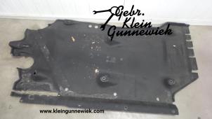 Usagé Plaque de protection sol Audi TT Prix € 25,00 Règlement à la marge proposé par Gebr.Klein Gunnewiek Ho.BV
