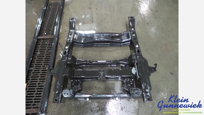 Begagnade Underram Mercedes Sprinter Pris € 395,00 Marginaltabell erbjuds av Klein Gunnewiek Autodemontage & Motorentechniek
