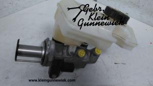 Używane Glówny cylinder hamulcowy Volkswagen Golf Cena € 75,00 Procedura marży oferowane przez Gebr.Klein Gunnewiek Ho.BV