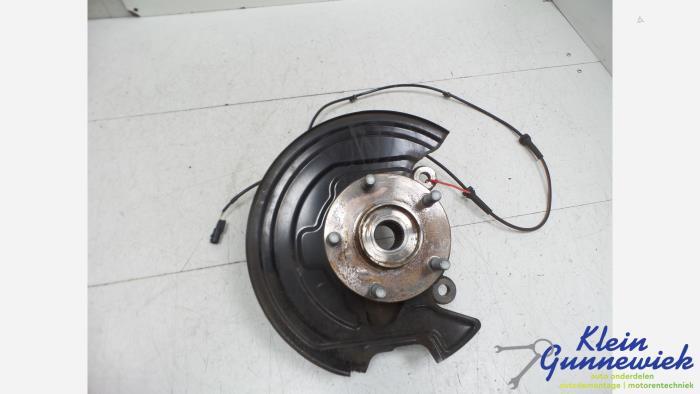 Wheel hub spindle knuckle