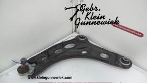 Used Front lower wishbone, left Renault Trafic Price € 75,00 Margin scheme offered by Gebr.Klein Gunnewiek Ho.BV
