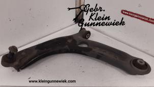 Usagé Bras de suspension bas avant gauche Volkswagen Passat Prix € 70,00 Règlement à la marge proposé par Gebr.Klein Gunnewiek Ho.BV