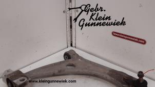Usagé Bras de suspension bas avant droit Volkswagen Tiguan Prix € 75,00 Règlement à la marge proposé par Gebr.Klein Gunnewiek Ho.BV