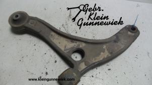 Usagé Bras de suspension bas avant gauche Opel Movano Prix € 60,00 Règlement à la marge proposé par Gebr.Klein Gunnewiek Ho.BV