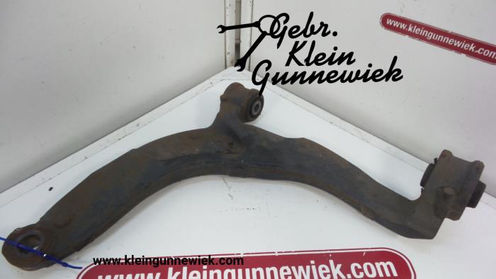 Front lower wishbone, left from a Volkswagen Transporter 2013
