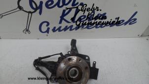 Used Knuckle, front left Renault Clio Price € 50,00 Margin scheme offered by Gebr.Klein Gunnewiek Ho.BV