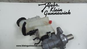 Usagé Cylindre de frein principal Opel Meriva Prix € 75,00 Règlement à la marge proposé par Gebr.Klein Gunnewiek Ho.BV
