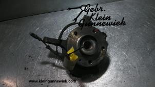 Used Knuckle, front right Opel Vivaro Price € 70,00 Margin scheme offered by Gebr.Klein Gunnewiek Ho.BV