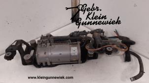 Używane Pompa powietrza (zawieszenie) Audi A8 Cena € 395,00 Procedura marży oferowane przez Gebr.Klein Gunnewiek Ho.BV