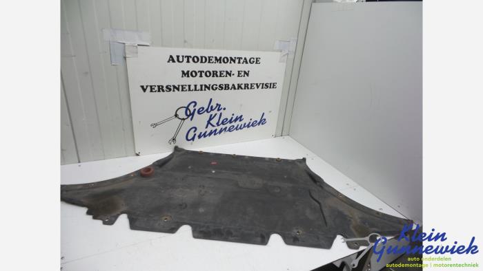 Gebrauchte Motor Schutzblech Audi A4 Preis € 29,00 Margenregelung angeboten von Klein Gunnewiek Autodemontage & Motorentechniek