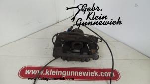 Używane Zacisk hamulcowy lewy tyl Mercedes Sprinter Cena € 35,00 Procedura marży oferowane przez Gebr.Klein Gunnewiek Ho.BV