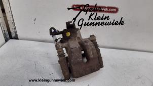 Used Rear brake calliper, left Renault Megane Scenic Price € 35,00 Margin scheme offered by Gebr.Klein Gunnewiek Ho.BV