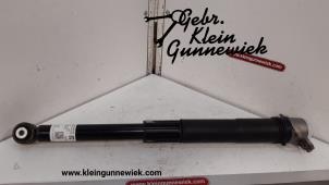 Used Rear shock absorber, left Volkswagen Golf Price € 35,00 Margin scheme offered by Gebr.Klein Gunnewiek Ho.BV