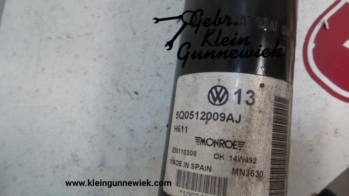Rear shock absorber, left from a Volkswagen Golf 2015