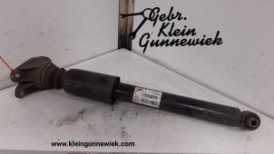 Used Rear shock absorber, left BMW 3-Serie Price € 40,00 Margin scheme offered by Gebr.Klein Gunnewiek Ho.BV