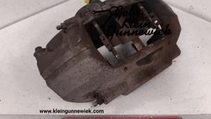 Used Front brake calliper, left BMW 3-Serie Price € 245,00 Margin scheme offered by Gebr.Klein Gunnewiek Ho.BV