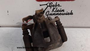 Used Rear brake calliper, right Opel Vivaro Price € 40,00 Margin scheme offered by Gebr.Klein Gunnewiek Ho.BV
