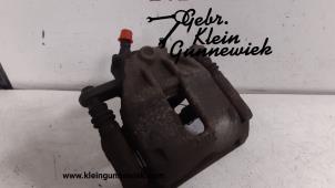 Used Front brake calliper, left Renault Clio Price € 35,00 Margin scheme offered by Gebr.Klein Gunnewiek Ho.BV