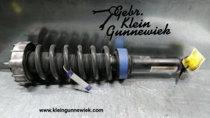 Used Rear shock absorber rod, left Audi Q7 Price € 65,00 Margin scheme offered by Gebr.Klein Gunnewiek Ho.BV