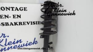 Used Front shock absorber rod, right Ford Focus Price € 70,00 Margin scheme offered by Gebr.Klein Gunnewiek Ho.BV