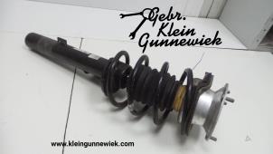 Gebrauchte Stoßdämpferstrebe links vorne BMW 3-Serie Preis € 55,00 Margenregelung angeboten von Gebr.Klein Gunnewiek Ho.BV