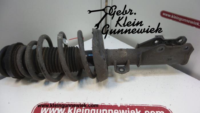 Front shock absorber rod, right from a Opel Insignia 2014