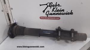 Gebrauchte Stoßdämpfer links vorne Mercedes Sprinter Preis € 62,50 Margenregelung angeboten von Gebr.Klein Gunnewiek Ho.BV