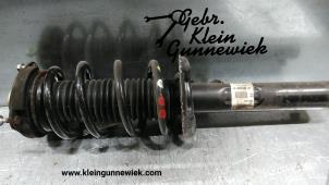 Gebrauchte Stoßdämpferstrebe links vorne Seat Leon Preis € 40,00 Margenregelung angeboten von Gebr.Klein Gunnewiek Ho.BV