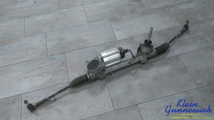 Begagnade Styrbox Opel Zafira Pris € 122,00 Marginaltabell erbjuds av Klein Gunnewiek Autodemontage & Motorentechniek