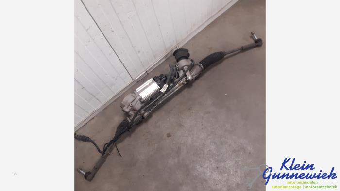 Begagnade Styrbox Opel Astra Pris € 93,00 Marginaltabell erbjuds av Klein Gunnewiek Autodemontage & Motorentechniek