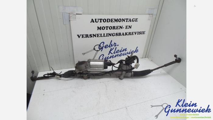 Begagnade Styrbox Opel Astra Pris € 93,00 Marginaltabell erbjuds av Klein Gunnewiek Autodemontage & Motorentechniek