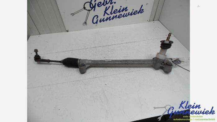 Begagnade Styrbox Opel Karl Pris € 125,00 Marginaltabell erbjuds av Klein Gunnewiek Autodemontage & Motorentechniek