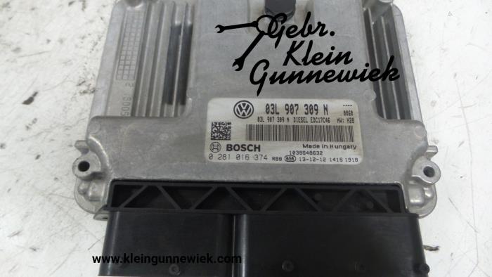 EinspritzSteuergerät van een Volkswagen Touran 2014