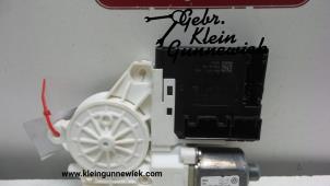 Used Door window motor Volkswagen Tiguan Price € 60,00 Margin scheme offered by Gebr.Klein Gunnewiek Ho.BV