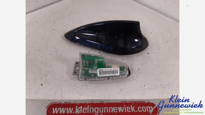 Usados Antena GPS BMW X5 Precio € 50,00 Norma de margen ofrecido por Klein Gunnewiek Autodemontage & Motorentechniek