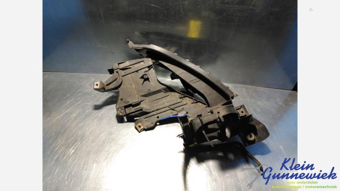 Begagnade Front Audi A4 Pris € 21,00 Marginaltabell erbjuds av Klein Gunnewiek Autodemontage & Motorentechniek