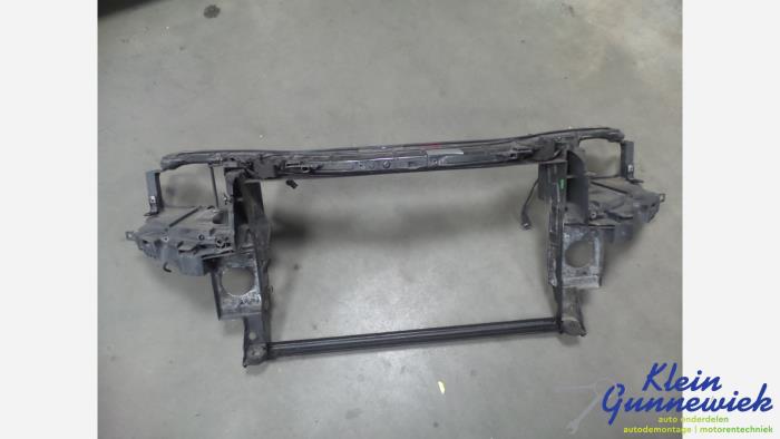 Usados Panel frontal Audi A8 Precio € 46,00 Norma de margen ofrecido por Klein Gunnewiek Autodemontage & Motorentechniek