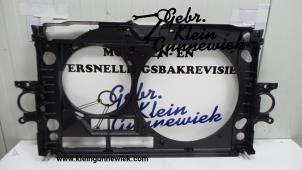 Usagé Panneau avant Audi A8 Prix € 60,00 Règlement à la marge proposé par Gebr.Klein Gunnewiek Ho.BV