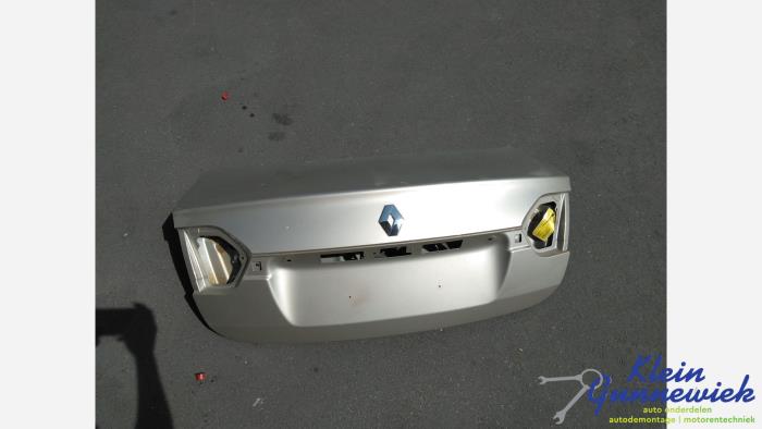 Begagnade Baklucka Renault Fluence Pris € 75,00 Marginaltabell erbjuds av Klein Gunnewiek Autodemontage & Motorentechniek