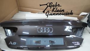 Usados Cubierta de maletero Audi A8 Precio € 245,00 Norma de margen ofrecido por Gebr.Klein Gunnewiek Ho.BV
