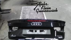Usagé Couvercle coffre Audi A3 Prix € 75,00 Règlement à la marge proposé par Gebr.Klein Gunnewiek Ho.BV