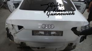 Usados Cubierta de maletero Audi A5 Precio € 85,00 Norma de margen ofrecido por Gebr.Klein Gunnewiek Ho.BV