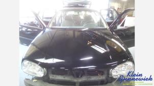Begagnade Motorhuv Volkswagen Golf Pris € 50,00 Marginaltabell erbjuds av Klein Gunnewiek Autodemontage & Motorentechniek
