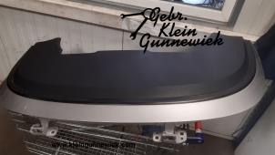 Usagé Plaque de protection toit cabriolet BMW 1-Serie Prix € 100,00 Règlement à la marge proposé par Gebr.Klein Gunnewiek Ho.BV