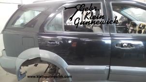 Used Rear door 4-door, right Kia Sorento Price € 75,00 Margin scheme offered by Gebr.Klein Gunnewiek Ho.BV